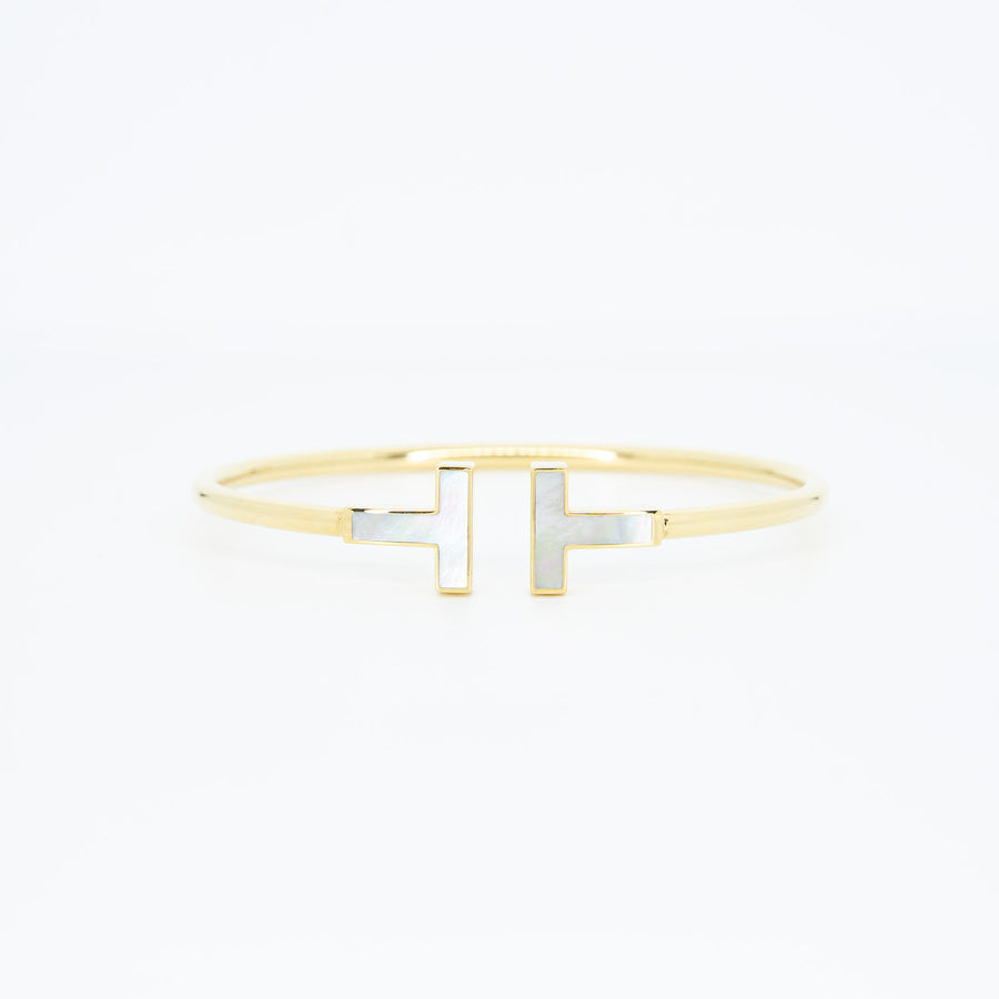 กำไล Tiffany & Co. Tiffany T Wire Bracelet, Mother-of-pearl 18K Yellow Gold Size S# (Used) #vrtib 6872