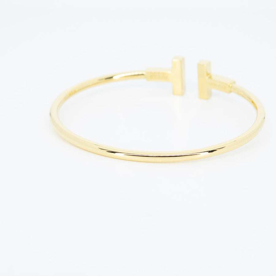 กำไล Tiffany & Co. Tiffany T Wire Bracelet, Mother-of-pearl 18K Yellow Gold Size S# (Used) #vrtib 6872