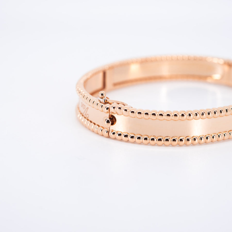 กำไล Van Cleef & Arpels Perlée Clovers Bracelet, small model 18K Rose Gold Size XS# (Used) #vrvab 6882