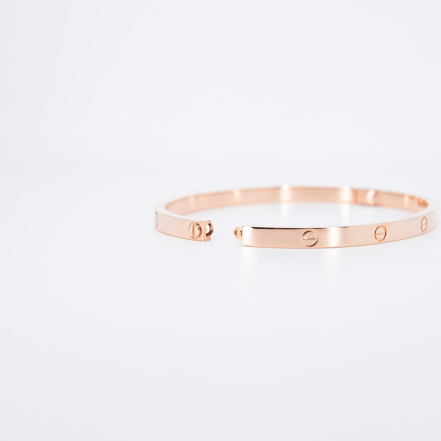 กำไล Cartier Love Bracelet SM 18K Rose Gold Size 16# (Used) #vrca 0824