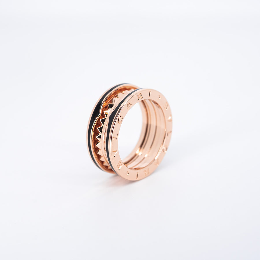 **hold k’Boom**แหวน Bvlgari B.zero1 Rock two-band ring with studded spiral and black ceramic 18K Rose Gold Size 55# (Used) #vrbvrimt 6933