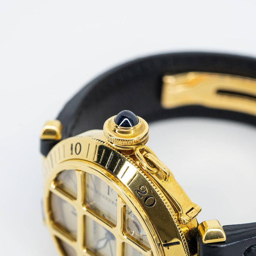 นาฬิกา Cartier Vintage Pasha de Cartier Grille watch, 38mm, Automatic 18K Yellow Gold Size 38mm.# (Used) #vrca 0830