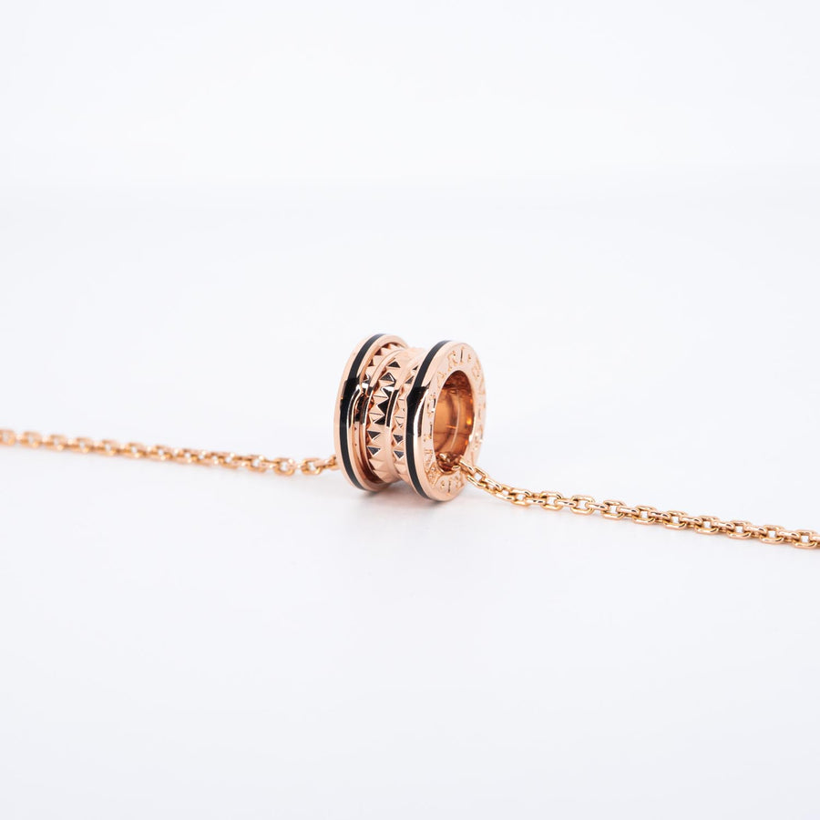 สร้อยและจี้ Bvlgari B.zero1 Rock pendant necklace with studs and black ceramic inserts 18K Rose Gold Size 39/42.5/46cm.# (Used) #vrbvnl 7008