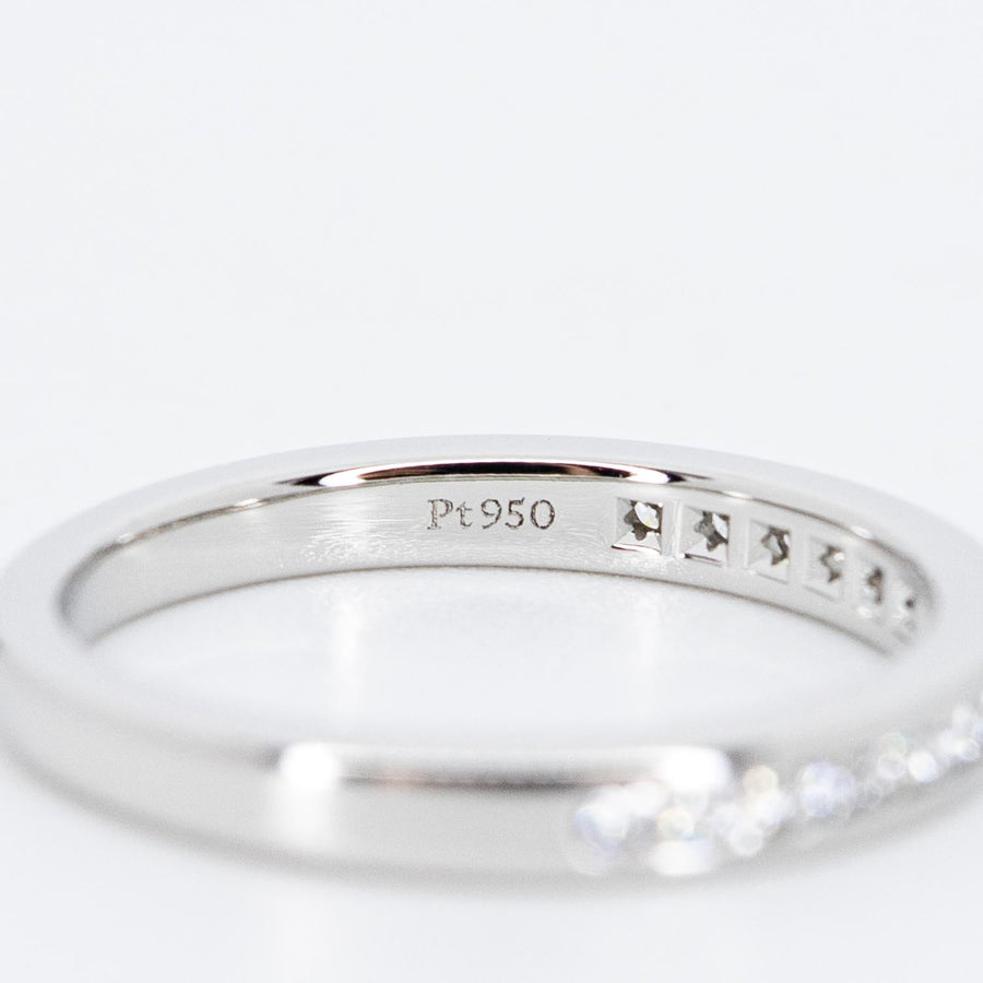 แหวน Tiffany & Co. Tiffany Setting Wedding Band in Platinum with a Half-circle of Diamonds, 2mm. Platinum950 Size 45# (Used) #vrti 0836