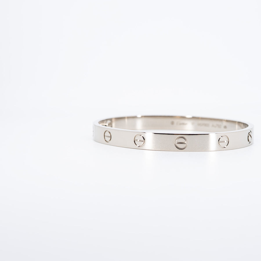 นาฬิกา Cartier Love Bracelet 18K White Gold Size 17# (Used) #vrca 0852