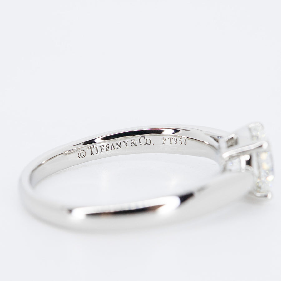 แหวน Tiffany & Co. Tiffany Harmony Round Brilliant Engagement Ring 1.03 ct F VVS2 Platinum950 Size 52# (Used) #vrti 0865