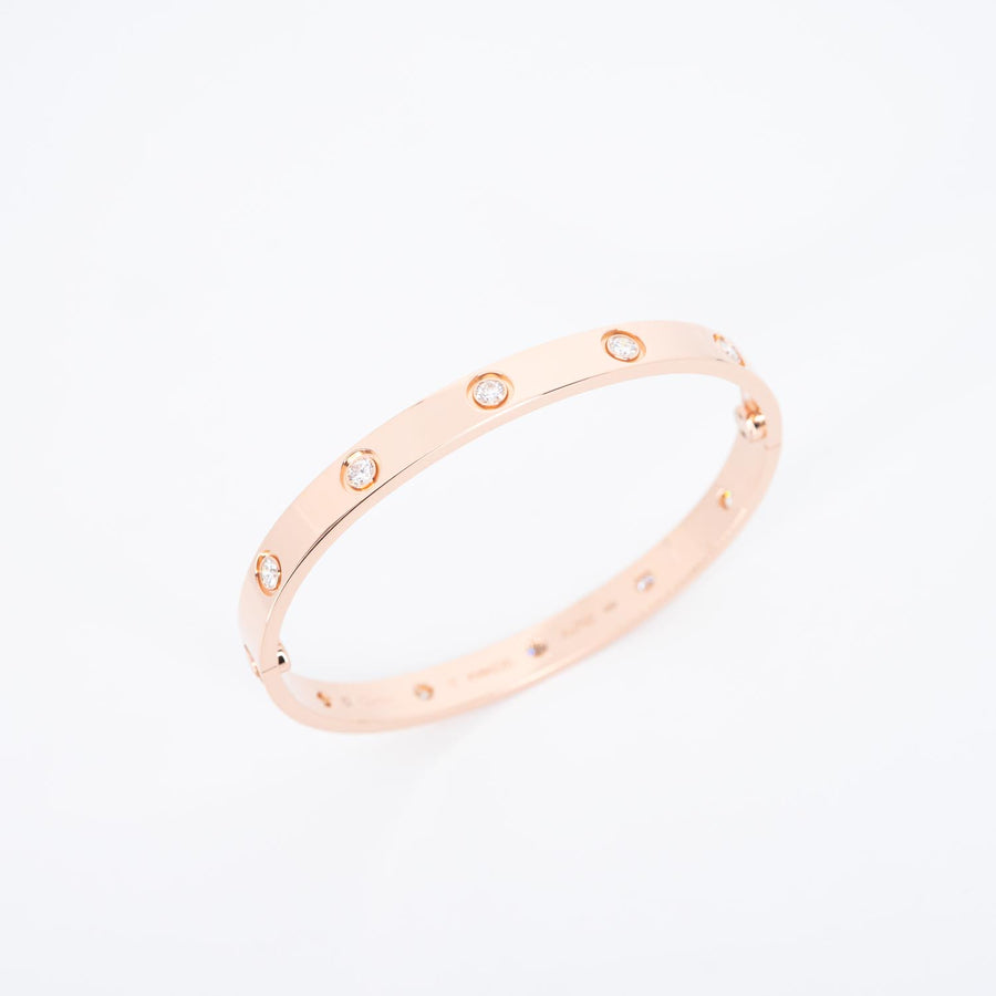 **Hold K.Thanyateja**กำไล Cartier Love Bracelet, 10 Diamonds 18K Rose Gold Size 17# (Used) #vrca 0870