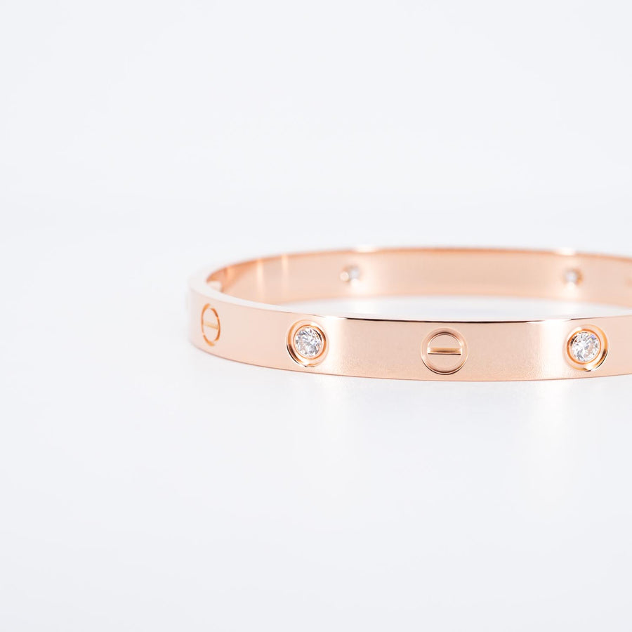 กำไล Cartier Love Bracelet, 4 diamonds 18K Rose Gold Size 16# (Used) #vrcab 7056