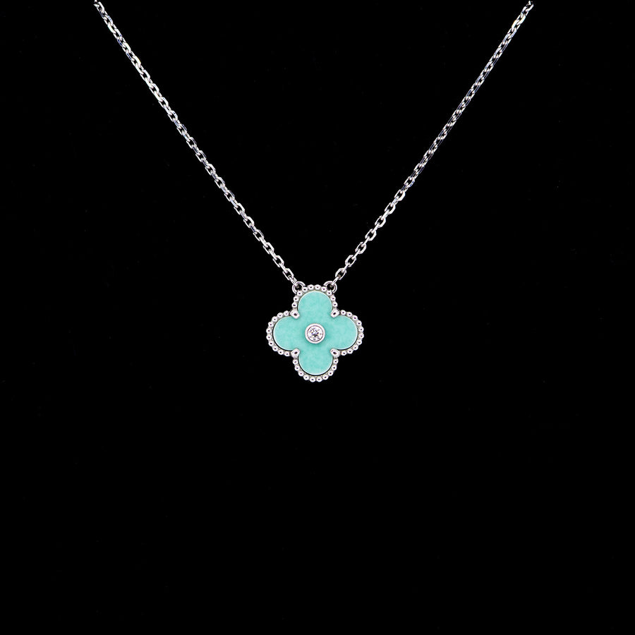 สร้อยและจี้ Van Cleef & Arpels Vintage Alhambra pendant, Green Celadon from the 2022 Holiday Collection 18K White Gold Size 37-41cm.# (Used) #vrvanl 7660