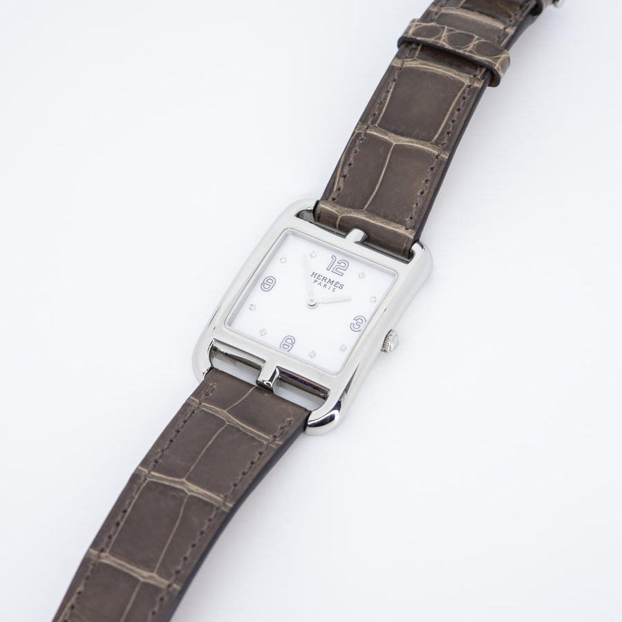 นาฬิกา Hermes Cape Cod watch, Large model, Stainless Steel Size 37mm.# (Used) #vrhe 0901