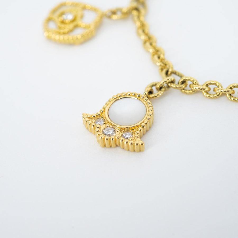 สร้อยข้อมือ Dior Dior Rose des Vents Bracelet, Mother of pearl, Diamonds 18K Yellow Gold Size 17cm.# (Used) #vrdi 1065