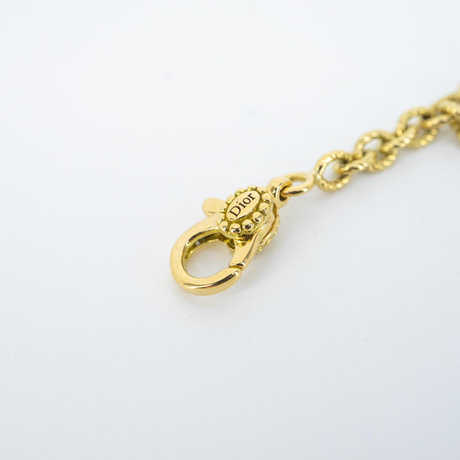 สร้อยข้อมือ Dior Dior Rose des Vents Bracelet, Mother of pearl, Diamonds 18K Yellow Gold Size 17cm.# (Used) #vrdi 1065