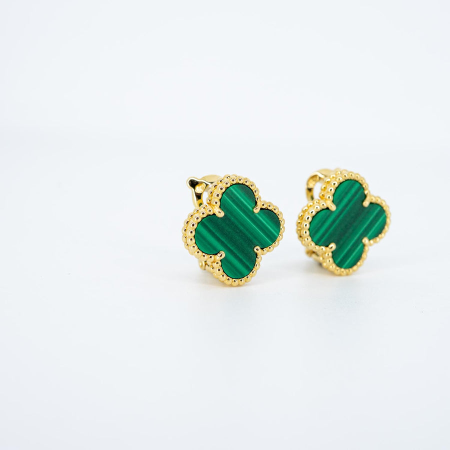 ต่างหู Van Cleef & Arpels Vintage Alhambra earrings, Malachite 18K Yellow Gold (Used) #vrvae 7275