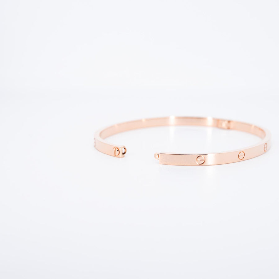 **hold k. popeye ** กำไลข้อมือ Cartier Love Bracelet, Small Model 18K Rose Gold Size 17# (Used) #vrcab 7256
