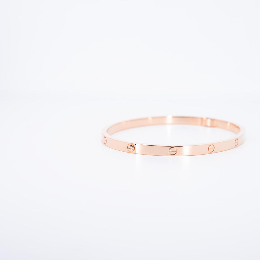 **hold k. popeye ** กำไลข้อมือ Cartier Love Bracelet, Small Model 18K Rose Gold Size 17# (Used) #vrcab 7256