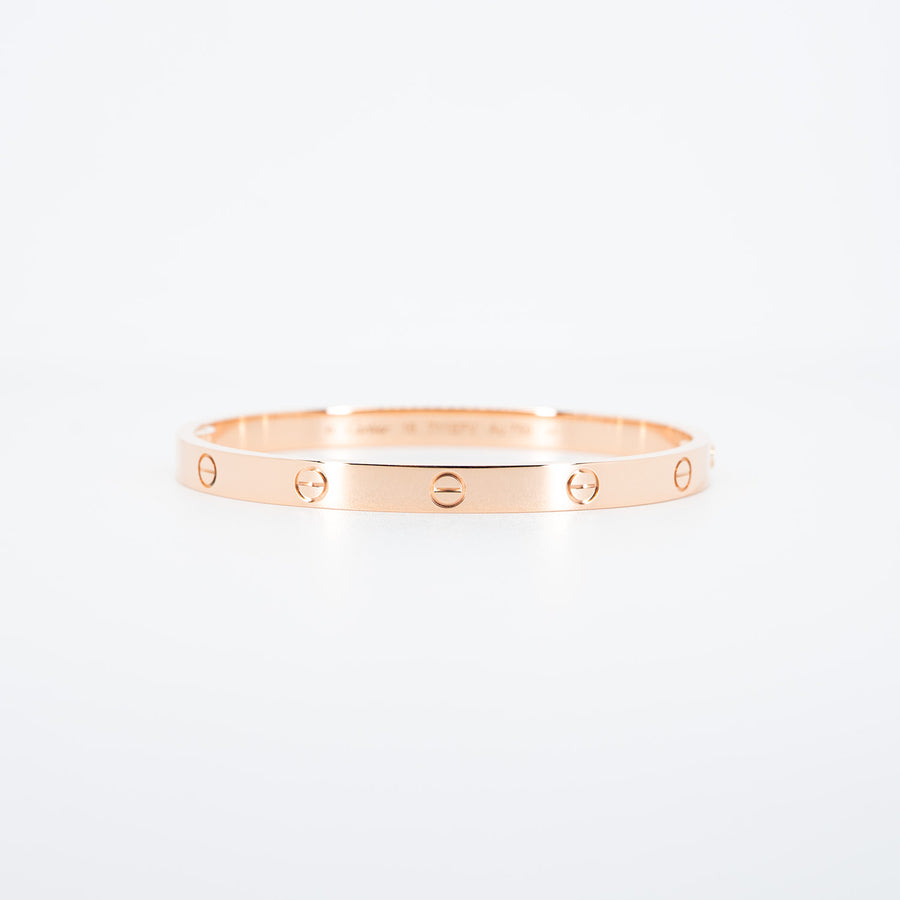 กำไลข้อมือ Cartier Love Bracelet, Medium Model 18K Rose Gold Size 16# (Used) #vrcan 7286