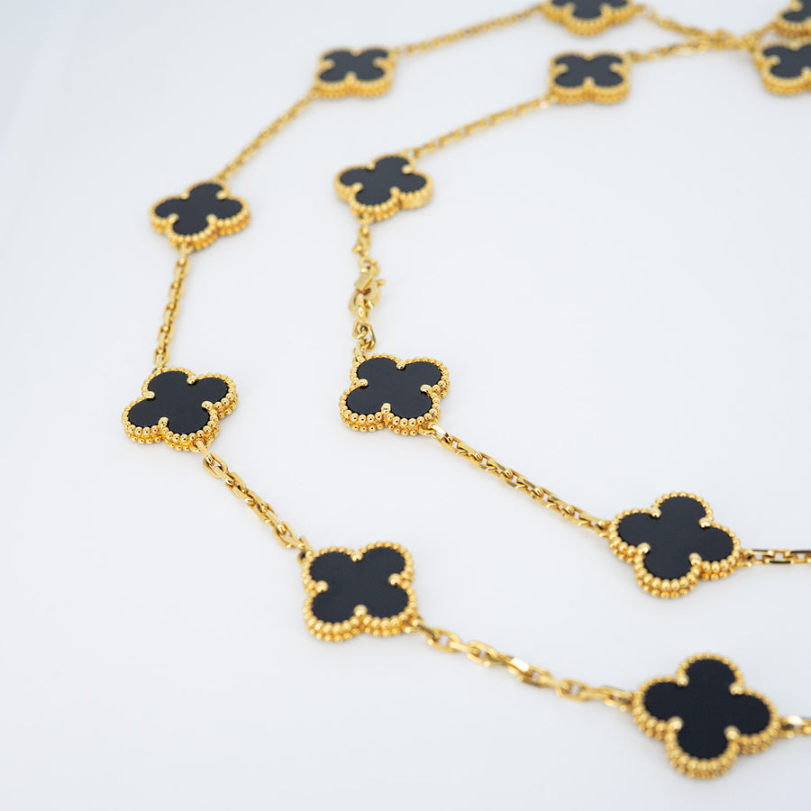 สร้อยคอ Van Cleef & Arpels Vintage Alhambra long necklace, 20 motifs, Onyx 18K Yellow Gold Size 85cm.# (Used) #vrva 0926