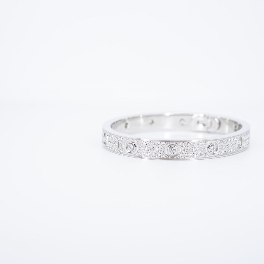 กำไลข้อมือ Cartier Love Bracelet, Diamond-Paved 18K White Gold Size 16# (Used) #vrcalrf 0919