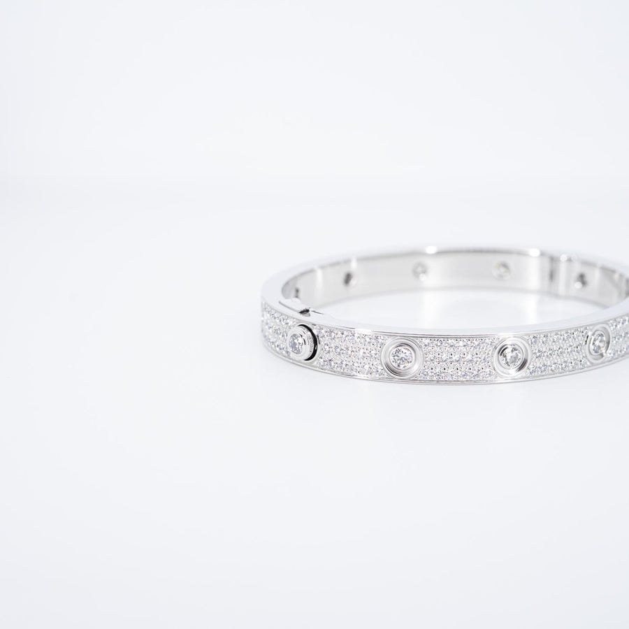 กำไลข้อมือ Cartier Love Bracelet, Diamond-Paved 18K White Gold Size 16# (Used) #vrcalrf 0919