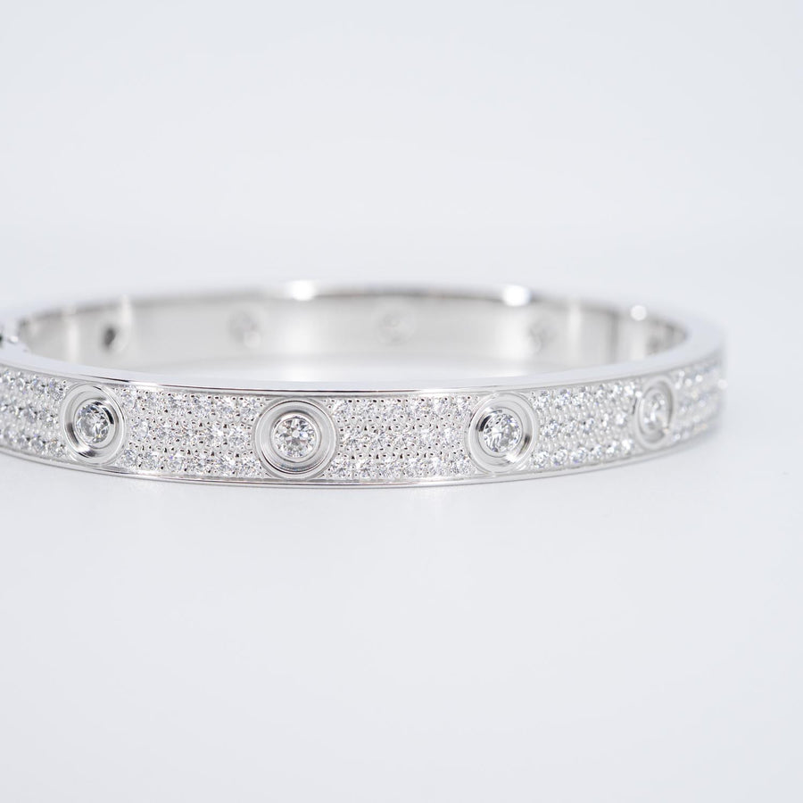 กำไลข้อมือ Cartier Love Bracelet, Diamond-Paved 18K White Gold Size 16# (Used) #vrcalrf 0919
