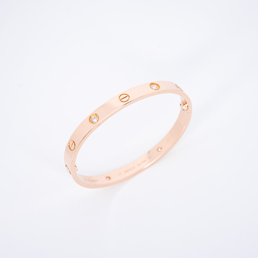 กำไลข้อมือ Cartier Love Bracelet, 4 diamonds 18K Rose Gold Size 17# (Used) #vrca 0934