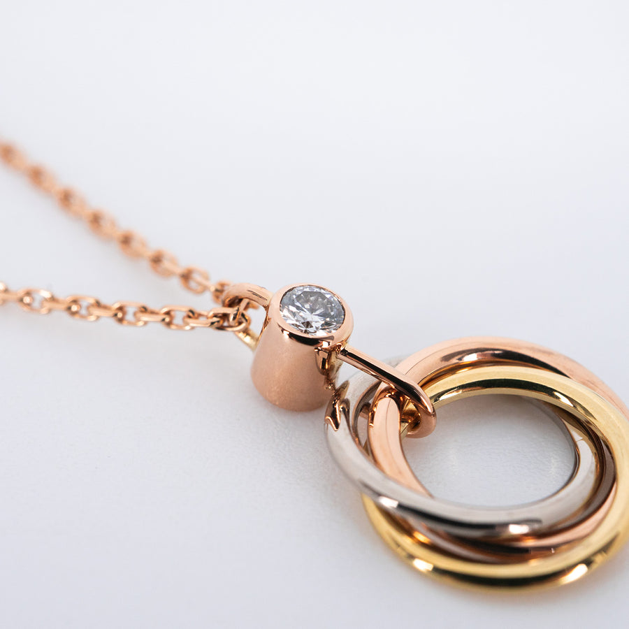 สร้อยและจี้ Cartier Trinity pendant, 1 diamond 18K 3 Colors Size 38-40.5cm.# (Used) #vrcanlimt 7312