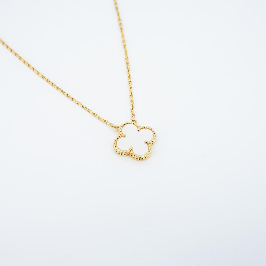 สร้อยและจี้ Van Cleef & Arpels Vintage Alhambra pendant, Mother-of-Pearl 18K Yellow Gold Size 37.5-42cm.# (Used) #vrvanl 7305