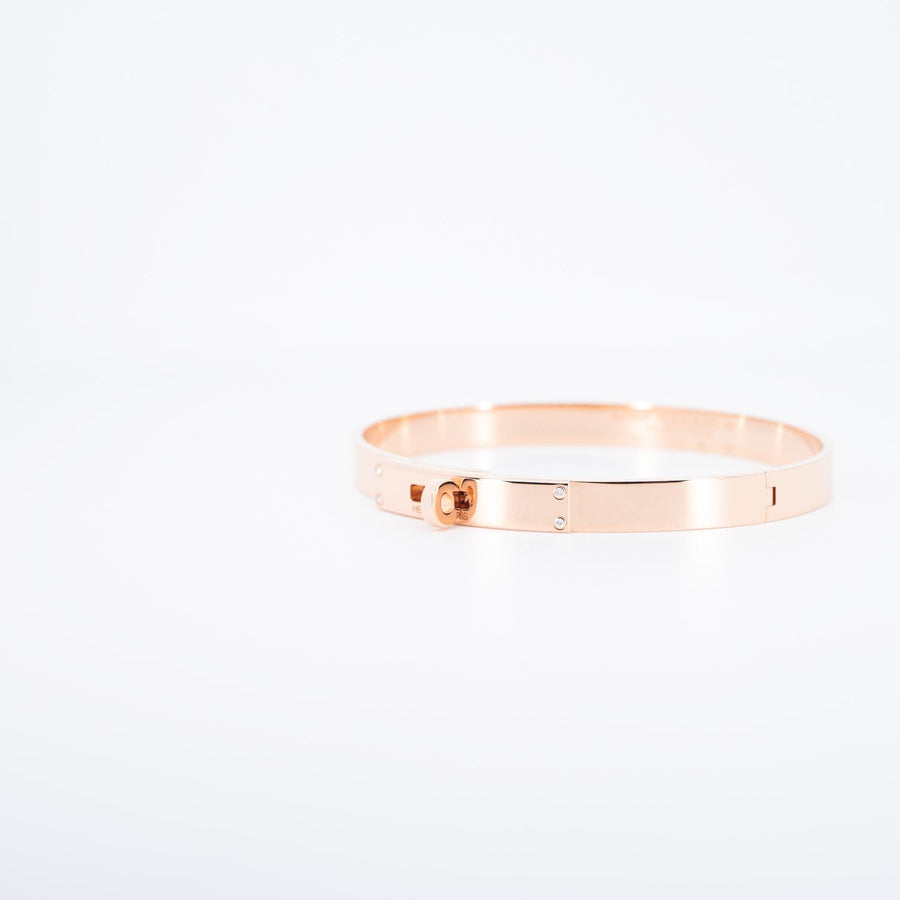 กำไลข้อมือ Hermes Kelly bracelet, small model 18K Rose Gold Size SH# (Used) #vrhe 0930