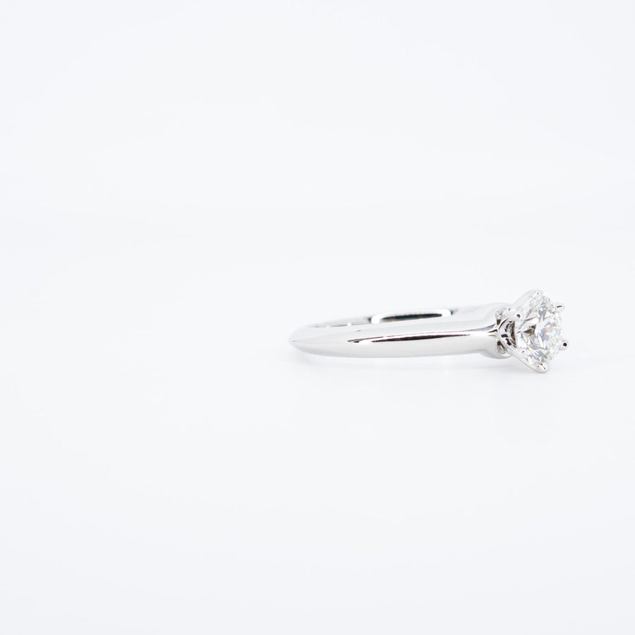 แหวน Tiffany & Co. The Tiffany Setting Solitaire Ring 0.58 ct. GVS1 Platinum950 Size 52# (Used) #vrti 0939