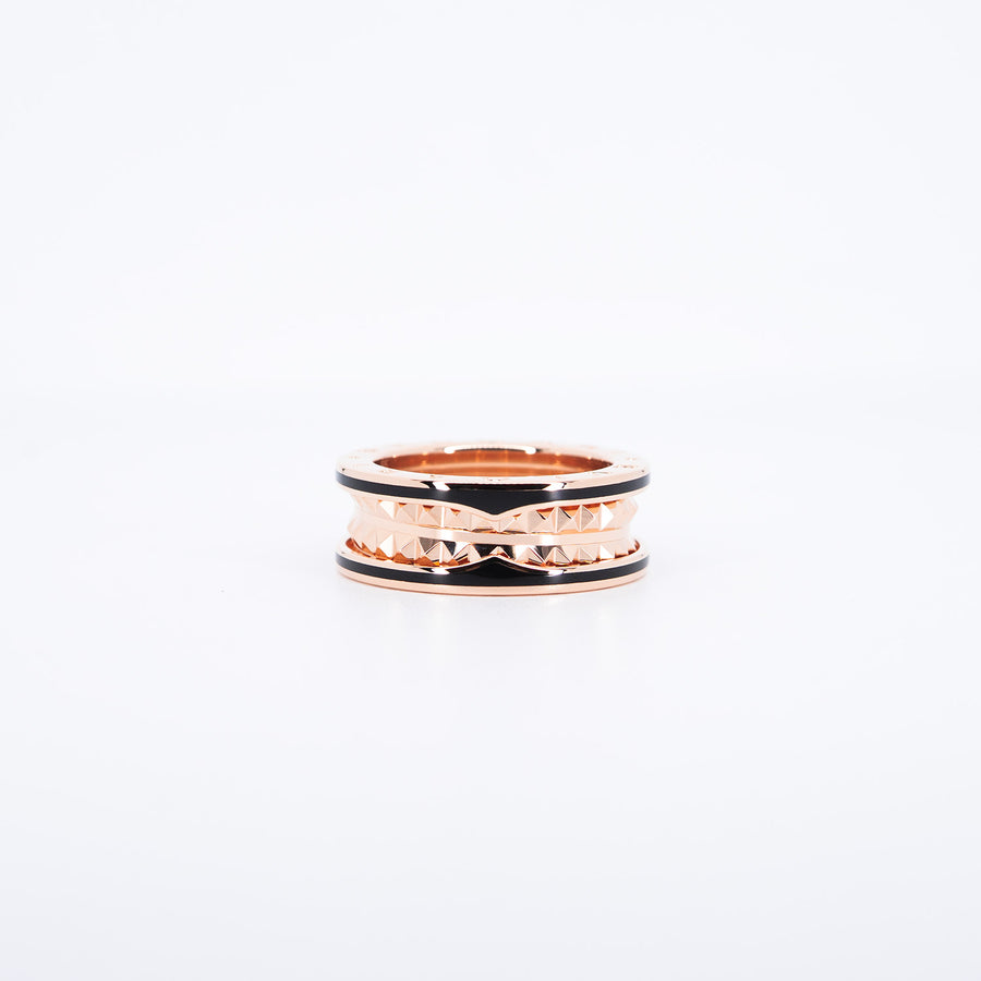 แหวน Bvlgari B.zero1 Rock two-band ring with studded spiral and black ceramic 18K Rose Gold (รอย) Size 55# (Used) #vrbvr 7075