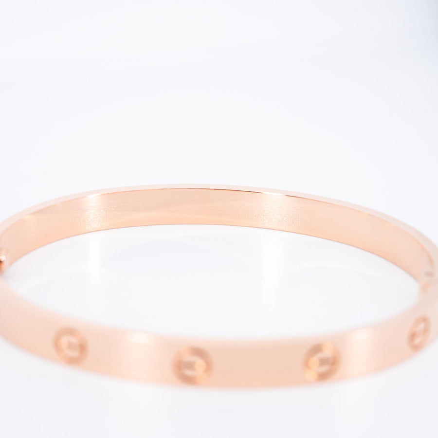 กำไลข้อมือ Cartier Love Bracelet 18K Rose Gold Size 18# (Used) #vrcab 7349