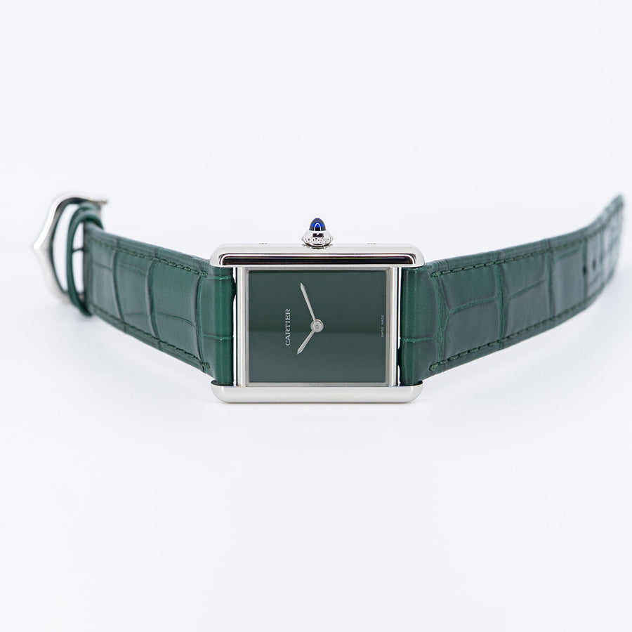 นาฬิกา Cartier Tank Must de Cartier, Large Model, Green lacquer-effect dial, High autonomy Quartz Movoment, Steel , Leather (kept unused) Stainless Steel Size L# (Used) #vrcaw 7372