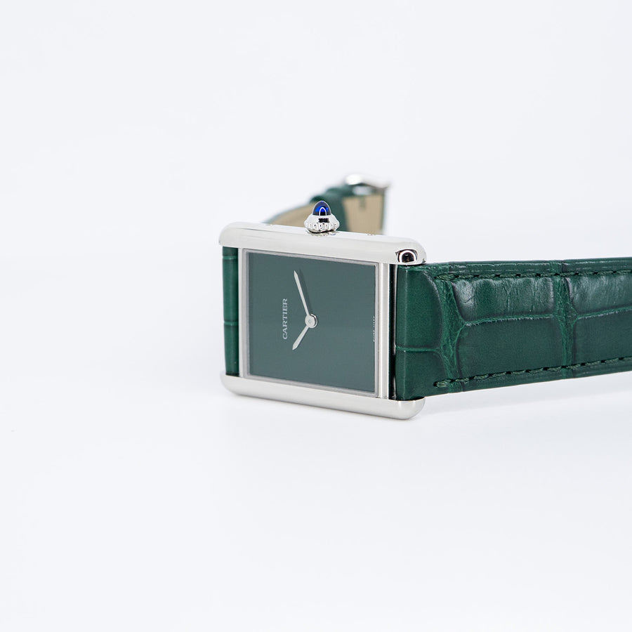 นาฬิกา Cartier Tank Must de Cartier, Large Model, Green lacquer-effect dial, High autonomy Quartz Movoment, Steel , Leather (kept unused) Stainless Steel Size L# (Used) #vrcaw 7372