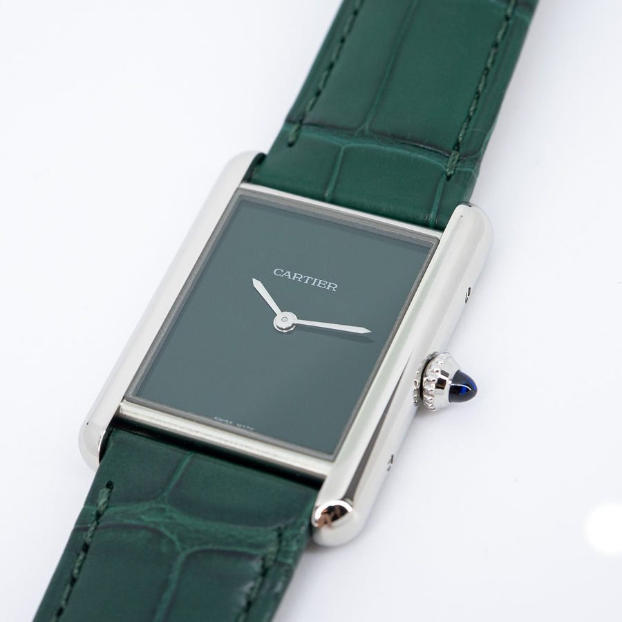 นาฬิกา Cartier Tank Must de Cartier, Large Model, Green lacquer-effect dial, High autonomy Quartz Movoment, Steel , Leather (kept unused) Stainless Steel Size L# (Used) #vrcaw 7372