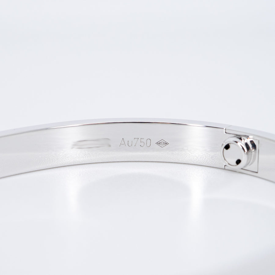 กำไลข้อมือ Cartier Love Bracelet 18K White Gold Size 18# (Used) #vrca 0950