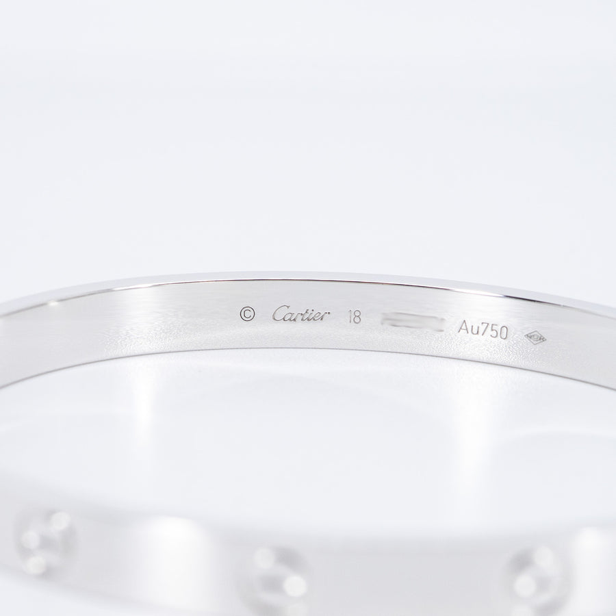 กำไลข้อมือ Cartier Love Bracelet 18K White Gold Size 18# (Used) #vrca 0950