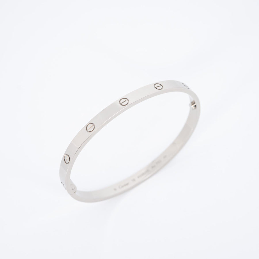 กำไลข้อมือ Cartier Love Bracelet, medium model 18K White Gold Size 18# (Used) #vrcab 7404