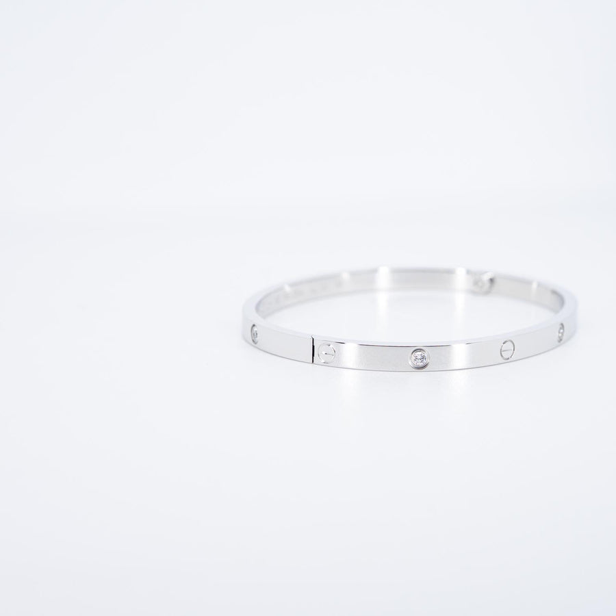 สร้อยคอ Cartier Love Bracelet รุ่นเล็ก 6 Diamonds 18K White Gold Size 16# (มือสอง) #vrcab 7407