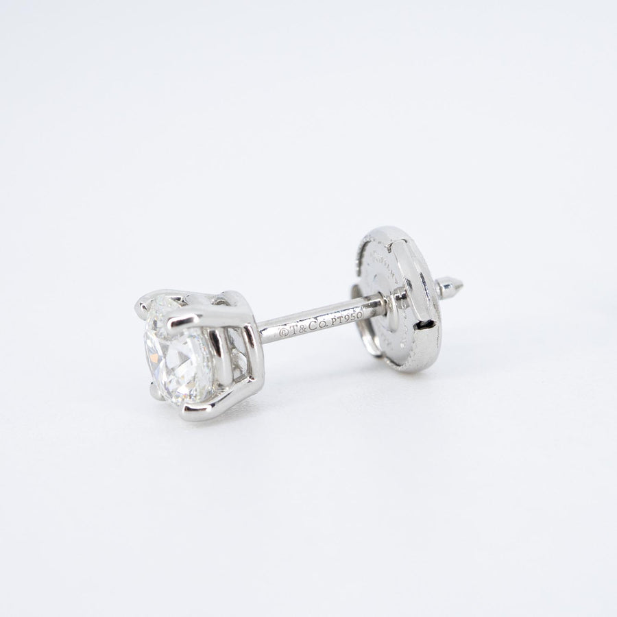 vrtieHIT 7457 24/09/25 Tiffany &amp; Co. Tiffany Solitaire ต่างหูเพชรในแพลทินัม 0.73 และ 0.73 กะรัต H VS1 pt950 2025 กล่องและการ์ด #T1