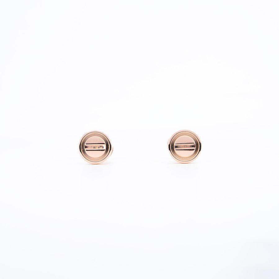 vrcae 7421 18/09/25 Cartier Love ต่างหู Studs pg WGF397 28 MAR 2024 กล่องและการ์ด #T4