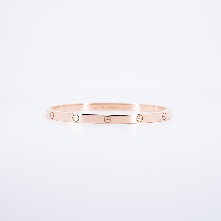 กำไลข้อมือ Cartier Love Bracelet, Small Model 18K Rose Gold Size 15# (Used) #vrcab 7438
