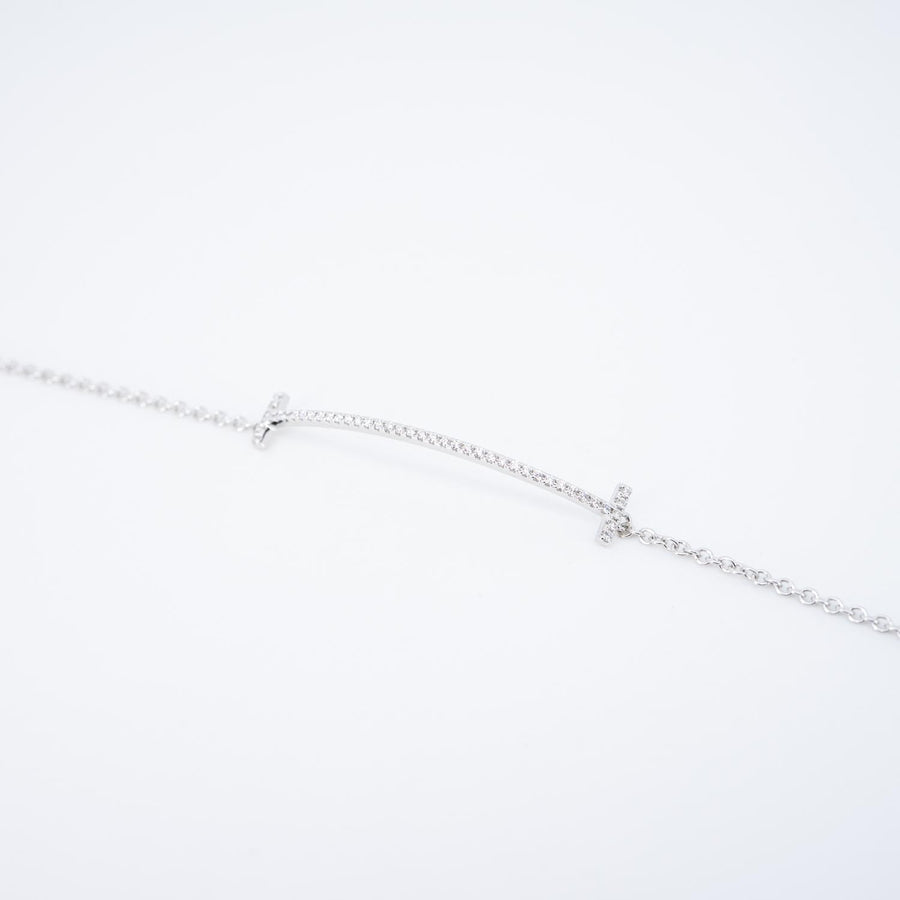 สร้อยข้อมือ Tiffany & Co. Tiffany T Smile Bracelet in White Gold with Diamonds 18K White Gold Size 17cm.# (Used) #vrtibimt 7479