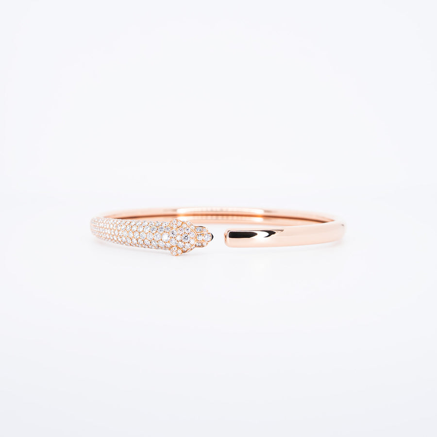 กำไลข้อมือ Cartier Panthere de Cartier bracelet, small model, half-paved 18K Rose Gold Size 17# (Used) #vrcaHIT 0992