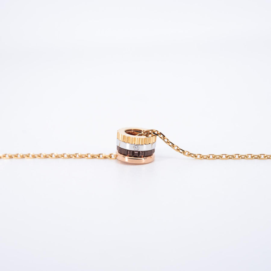 สร้อยและจี้ Boucheron Quatre Classique Pendant, XS motif 3Colors Size 36-44cm.# (Used) #vrbonl 7490