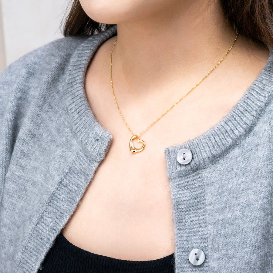 สร้อยและจี้ Tiffany & Co. Elsa Peretti Open Heart pendent with Diamonds and Necklace, 16 mm. wide 18K Yellow Gold Size 40.5cm.# (Used) #vrtinlim 7428
