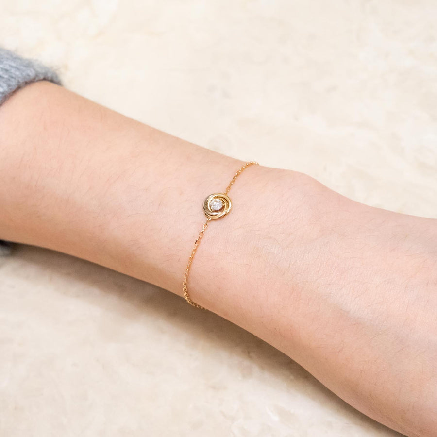 สร้อยข้อมือ Cartier Trinity bracelet, on chain, 1 diamond 3Colors Size 16.5-17.5cm.# (Used) #vrcabimt 7452