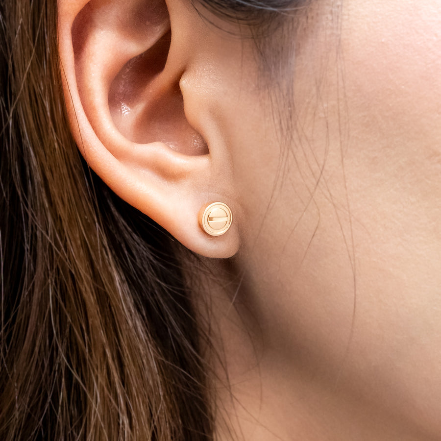 ต่างหู Cartier Love earrings Studs 18K Rose Gold (Used) #vrcae 7421