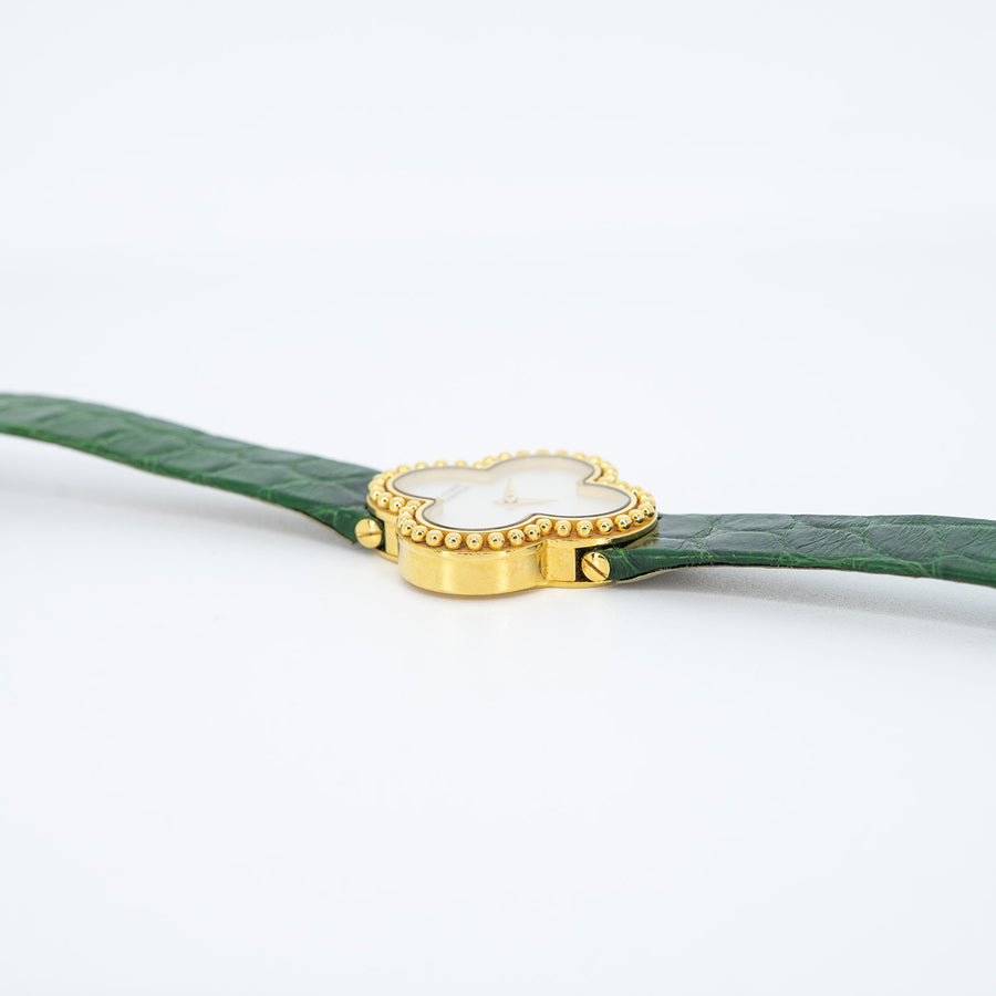 **hold k.aom**นาฬิกา Van Cleef & Arpels Alhambra Watch, Small Model, Mother-of-peal 18K Yellow Gold Size 26x26mm.# (Used) #vrvaw 7481