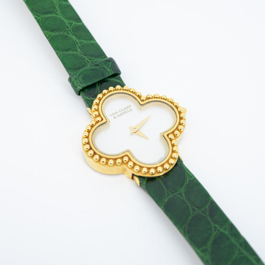 **hold k.aom**นาฬิกา Van Cleef & Arpels Alhambra Watch, Small Model, Mother-of-peal 18K Yellow Gold Size 26x26mm.# (Used) #vrvaw 7481