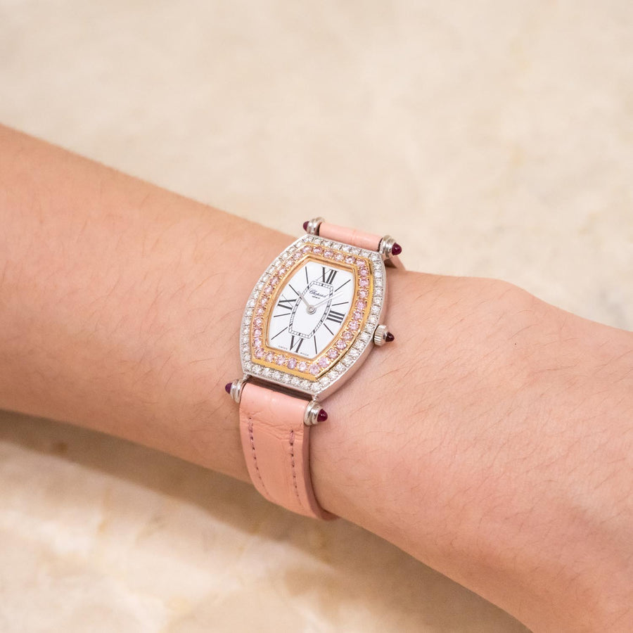 นาฬิกา Chopard La Vie En Rose in Steel with Diamond Bezel on Pink Alligator Leather Strap Rose Gold Size 28mm.# (Used) #vrcho 0954